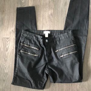 Forever 21 pants with front zippered detail size26